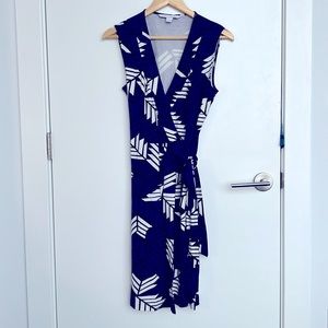 Diana Von Furstenberg wrap dress purple black white 6